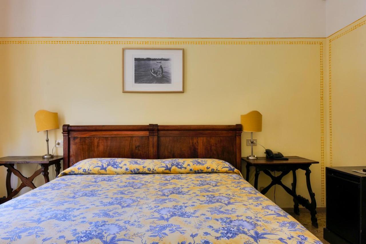 Hotel Club I Pini - Residenza D'Epoca In Versilia Lido di Camaiore Buitenkant foto