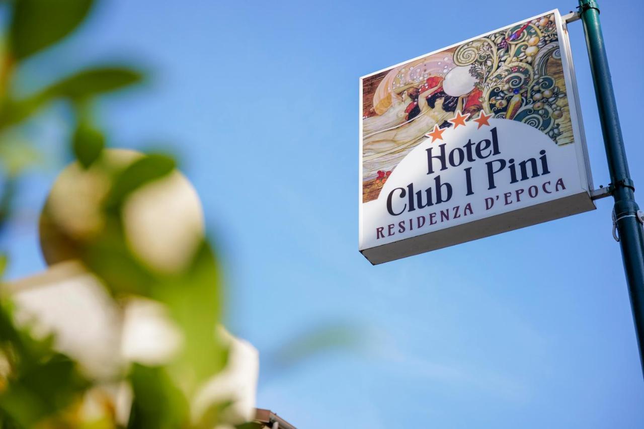 Hotel Club I Pini - Residenza D'Epoca In Versilia Lido di Camaiore Buitenkant foto