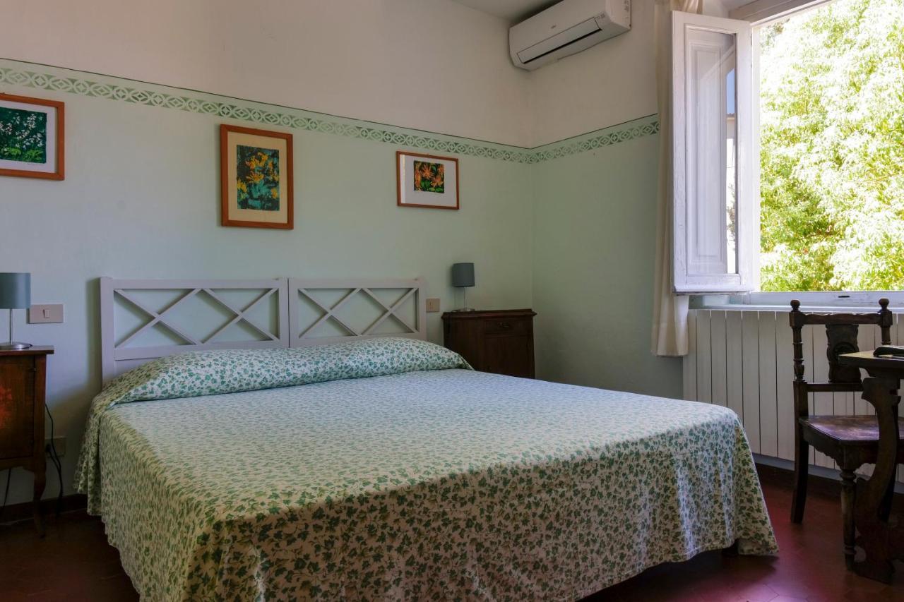 Hotel Club I Pini - Residenza D'Epoca In Versilia Lido di Camaiore Buitenkant foto