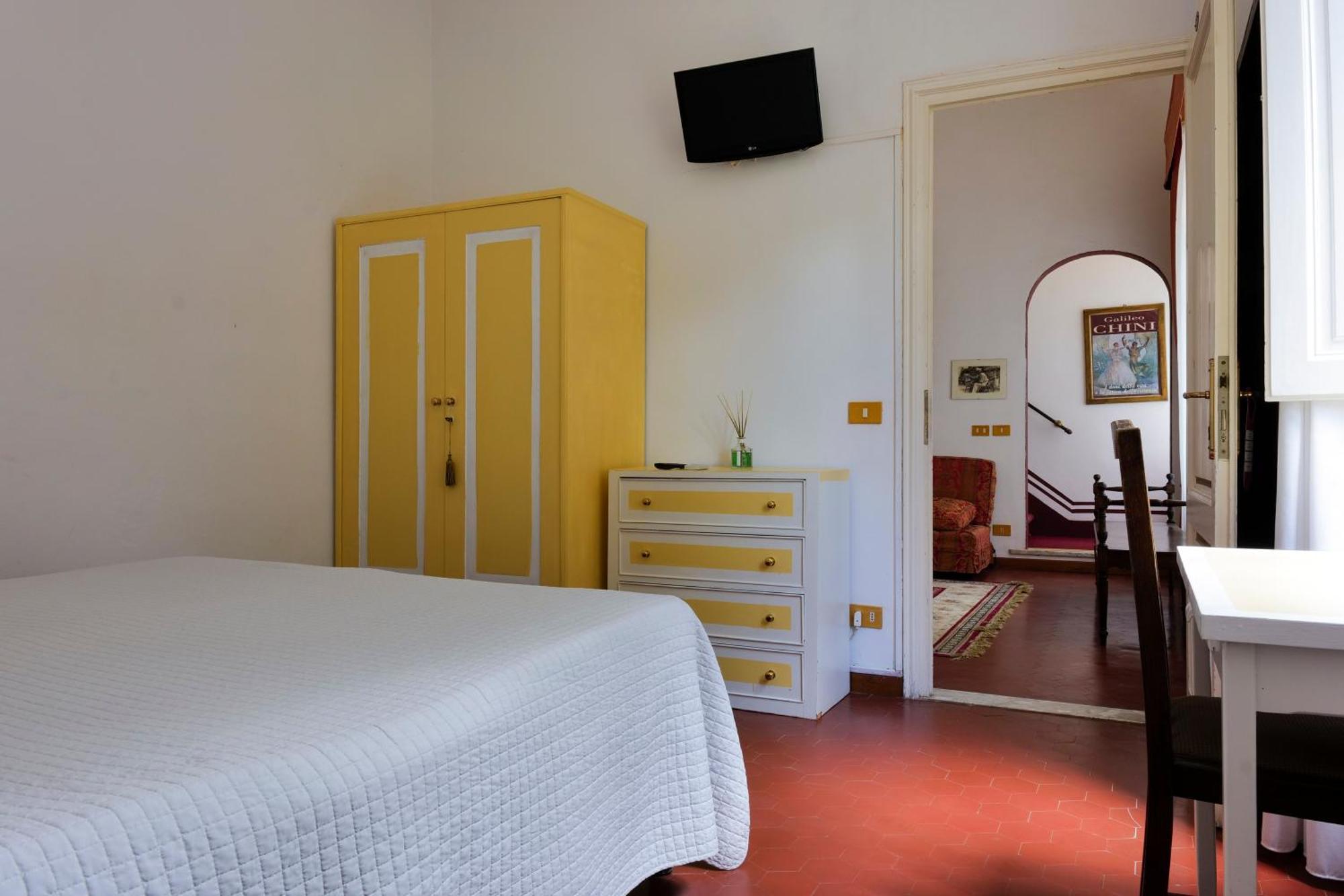 Hotel Club I Pini - Residenza D'Epoca In Versilia Lido di Camaiore Buitenkant foto