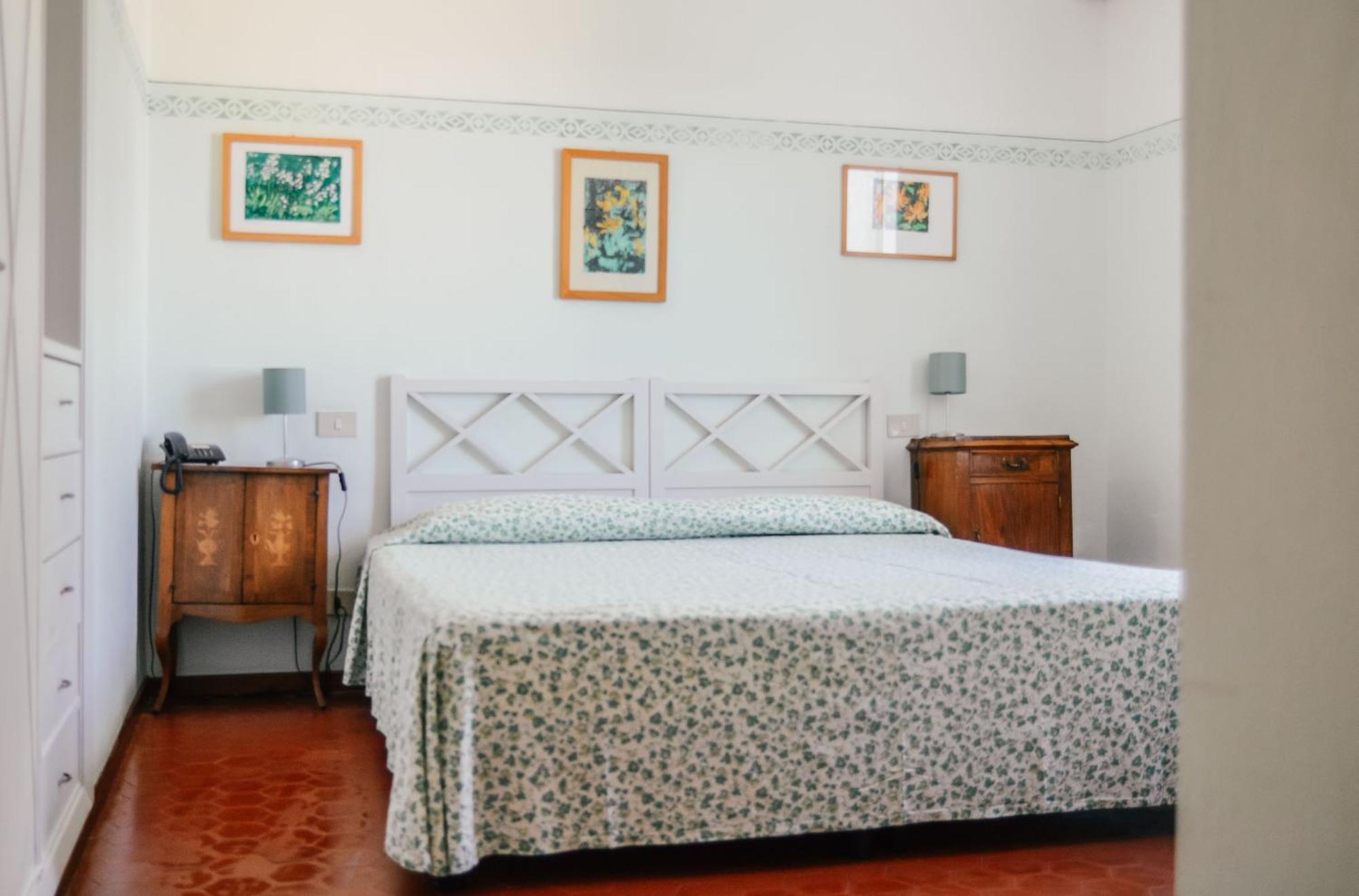 Hotel Club I Pini - Residenza D'Epoca In Versilia Lido di Camaiore Buitenkant foto